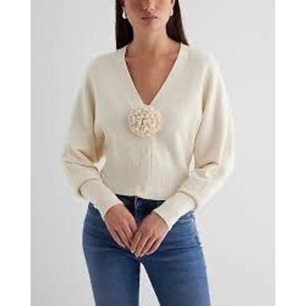 Express NWT V-Neck Rosette Cardigan - (MSRP: $90) Size XS